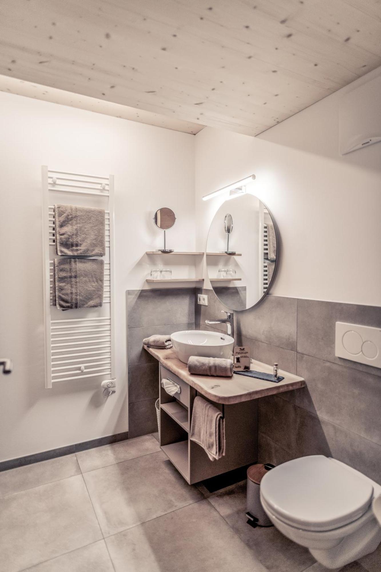 Boutique Hotel Lechzeit 엘멘 외부 사진